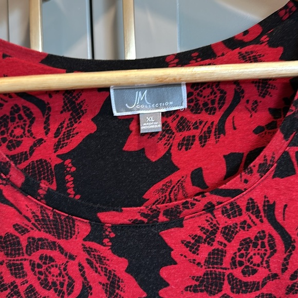 Red and black tunic/blouse (XL) - Picture 2 of 7